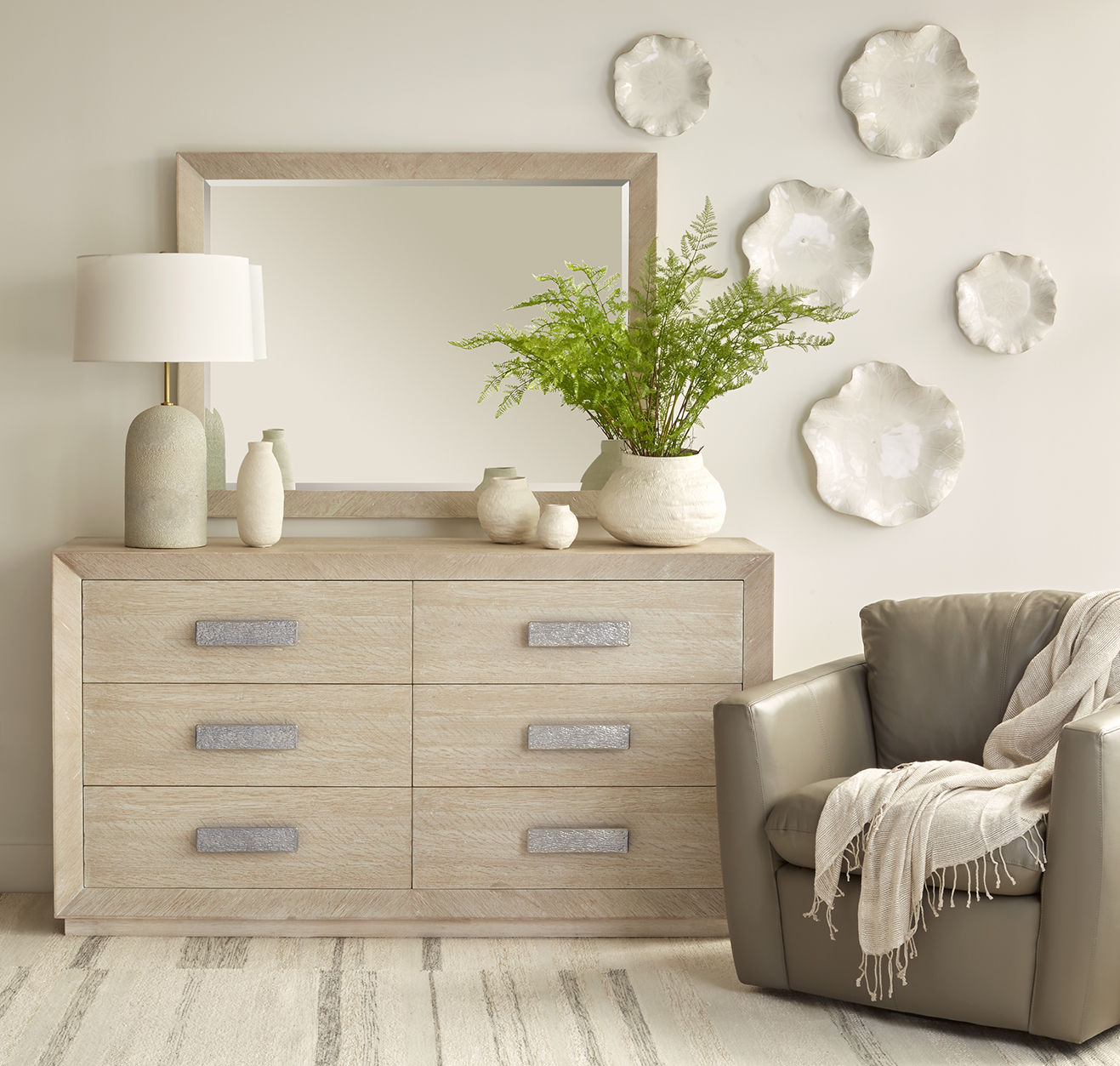 Buy Elegant & Designer Dressers @ Jennifer Furniture Buy Elegant & Designer Dressers @ Jennifer Furniture