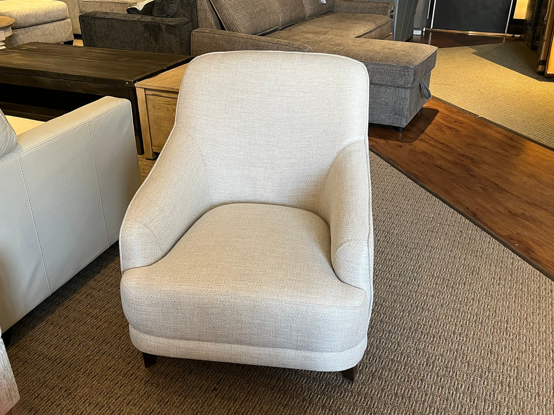 Enza chair 1