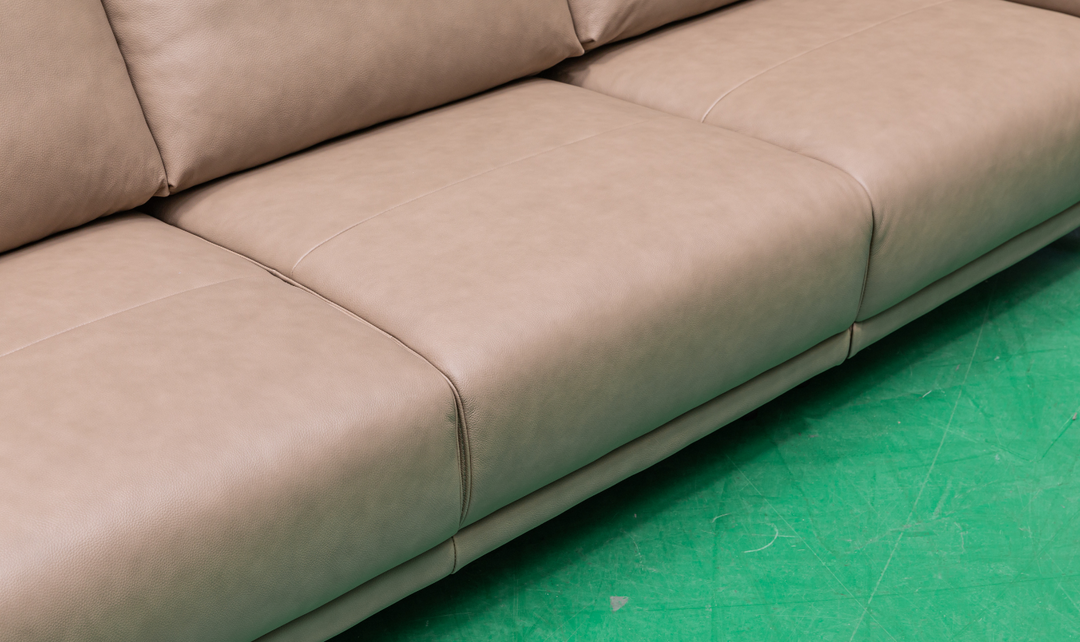 Klaussner Giada 3-Seater Brown Leather Sofa with Attached Back Cushion