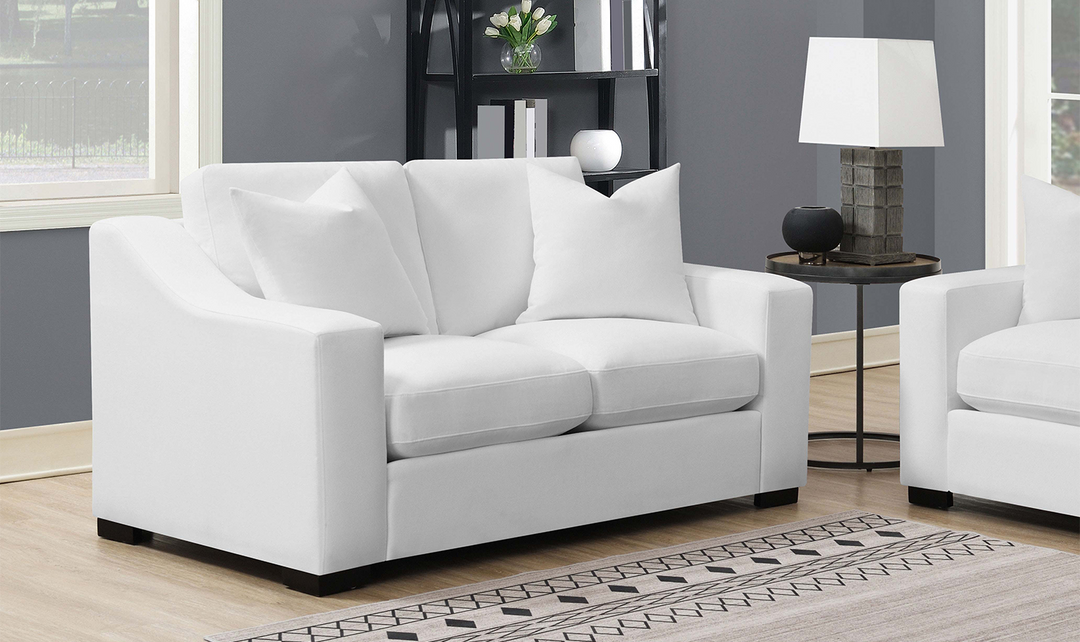 Ashlyn Loveseat in White