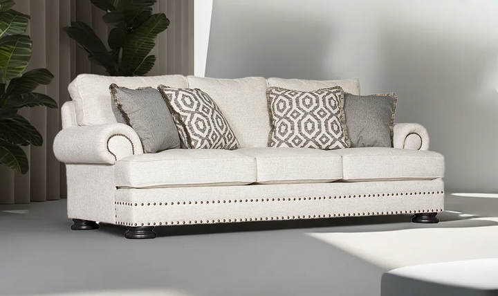 Bernhardt 3 Seater Foster Sofa With Rolled Arms
