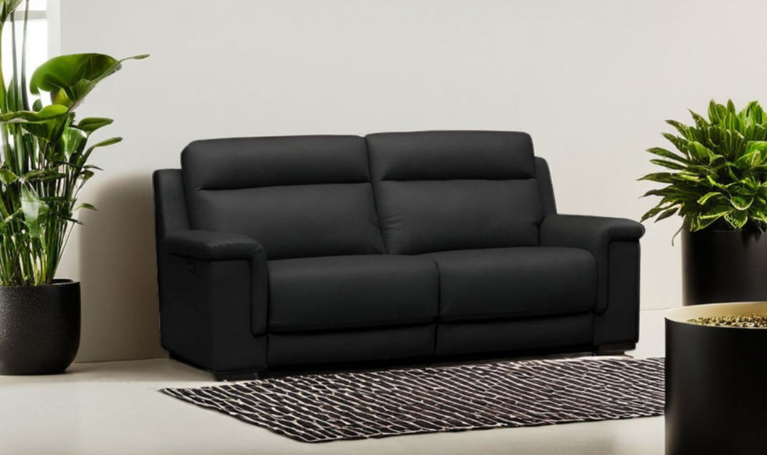 Klaussner Dakota Power Recliner Sofa With USB Port in Black