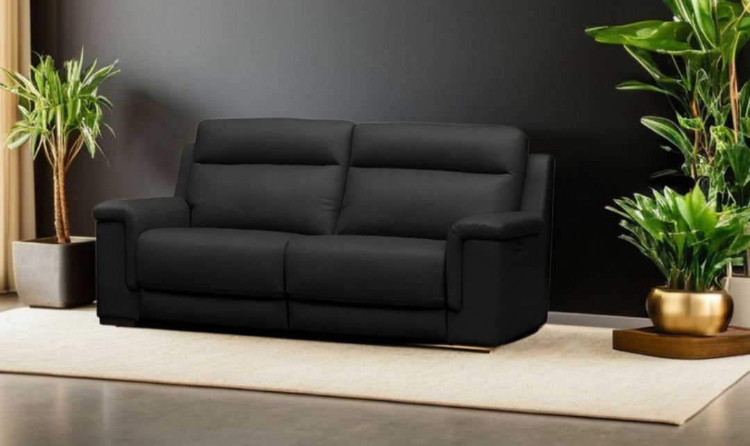 Klaussner Dakota Power Recliner Sofa With USB Port in Black