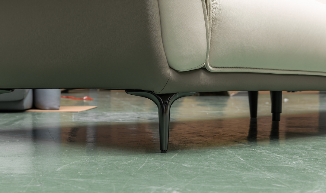 Klaussner Vento 3-seater Leather Sofa with Cushion Seat and Tufted Back