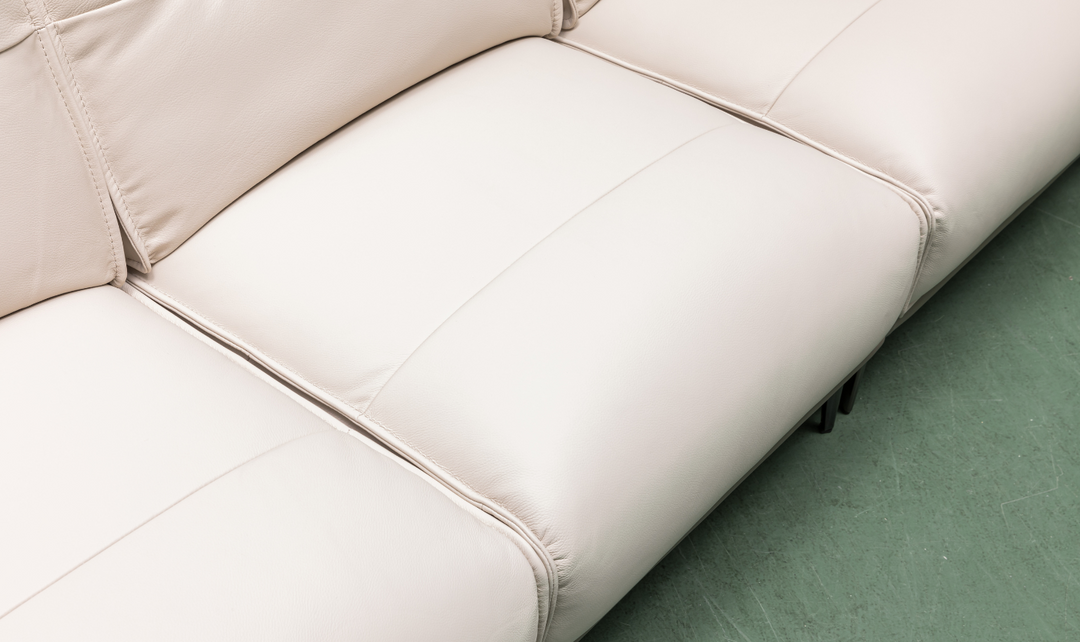 Klaussner Vento 3-seater Leather Sofa with Cushion Seat and Tufted Back