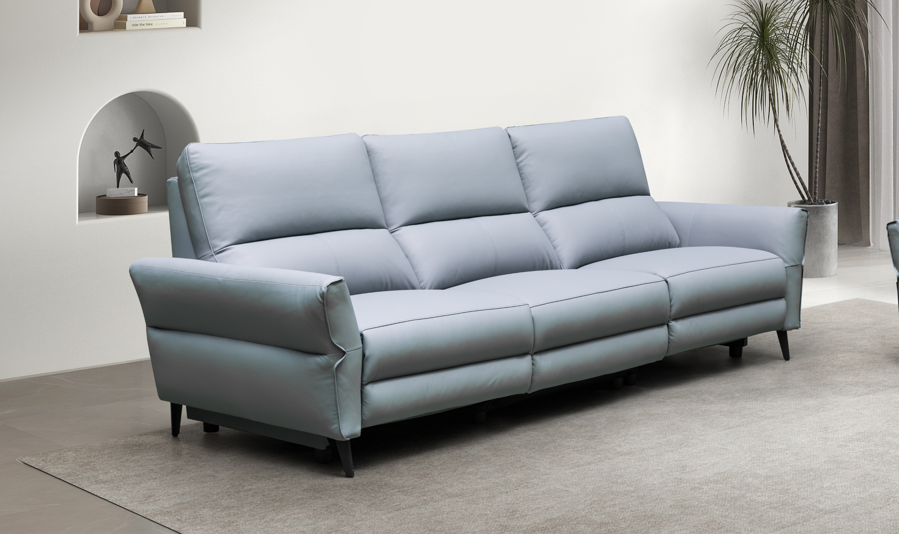 Klaussner Armonia 3-seater Blue Leather Power Reclining Sofa Klaussner Armonia 3-seater Blue Leather Power Reclining Sofa