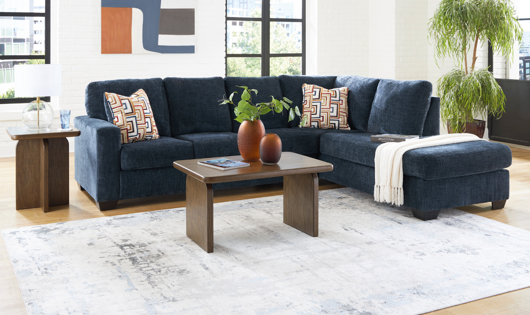 Modern Heritage Fabric Aviemore 2-Piece Sectional with Chaise