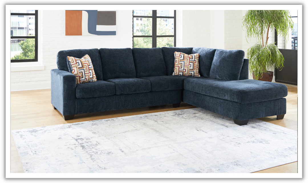 Modern Heritage Fabric Aviemore 2-Piece Sectional with Chaise