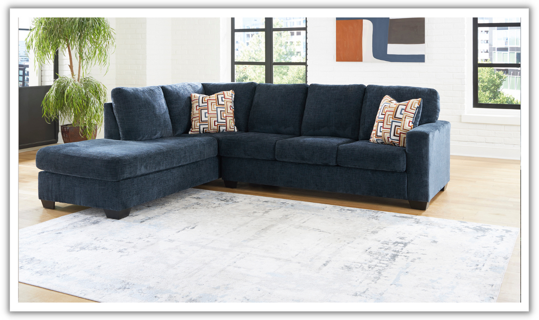 Modern Heritage Fabric Aviemore 2-Piece Sectional with Chaise