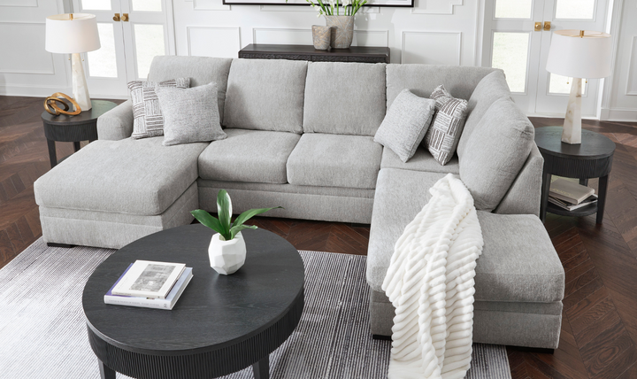 Modern Heritage Gabyleigh 2-Piece U-Shaped Sectional with Chaise