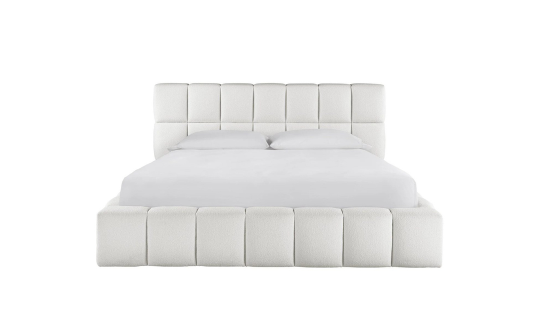 Universal Furniture Colina Upholstered Platform Bed (King / Queen Size)