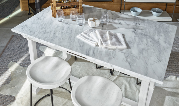 Universal Furniture Reid White Counter Stool with Metal Base