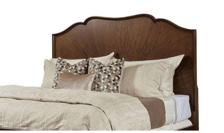VANTAGE CARLISLE PANEL BED