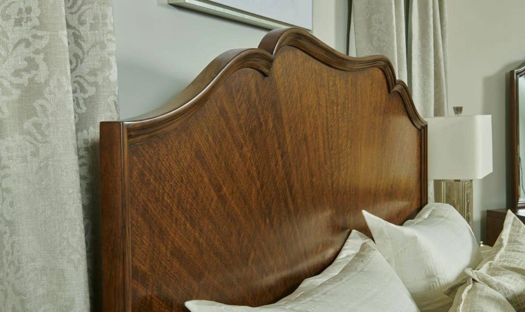 VANTAGE CARLISLE PANEL BED