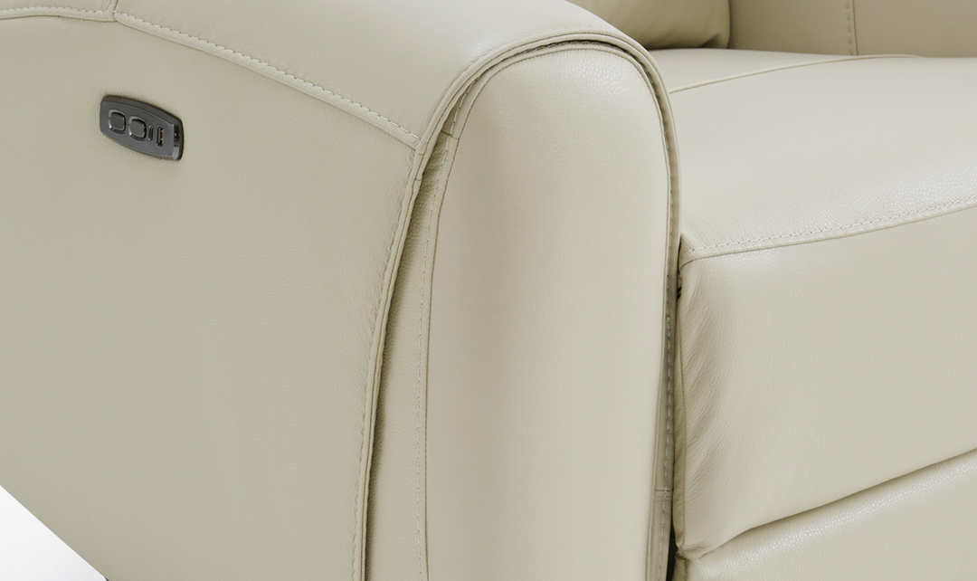 Gio Italia  Wonder Leather Power Recliner Chair-Jennifer Furniture