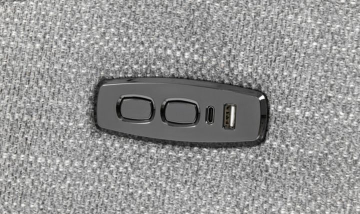 Gio Italia Wonder Wonder 6 Piece Leather Sectional Recliner-Jennifer Furniture