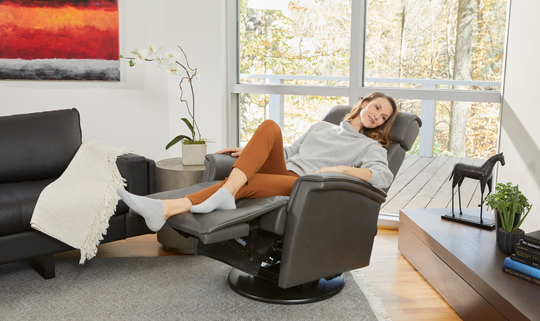 Fjords Rome Swivel Glider Leather Motorized Power Recliner Chair in Two Sizes-Jennifer Furniture