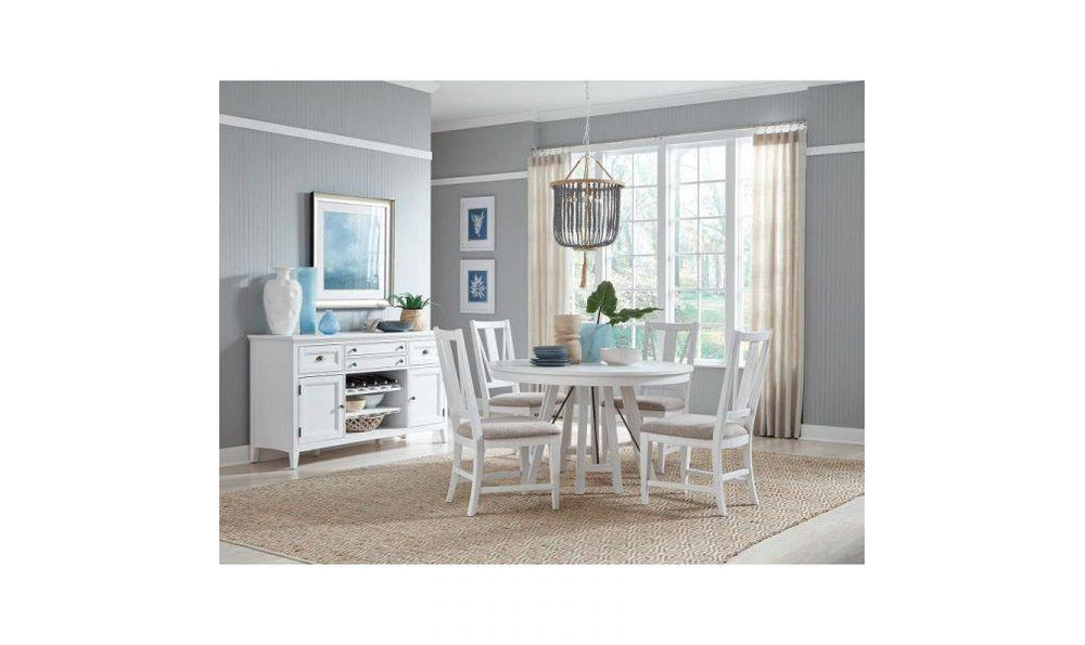 Heron Cove Round Dining Table