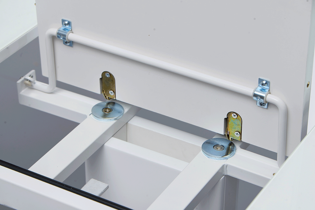 ESF Furniture Amarilla Extendable Dining Table in White