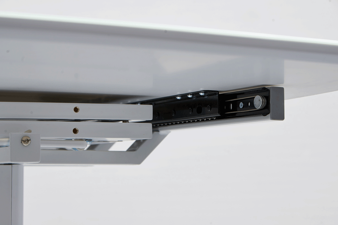 ESF Furniture Amarilla Extendable Dining Table in White