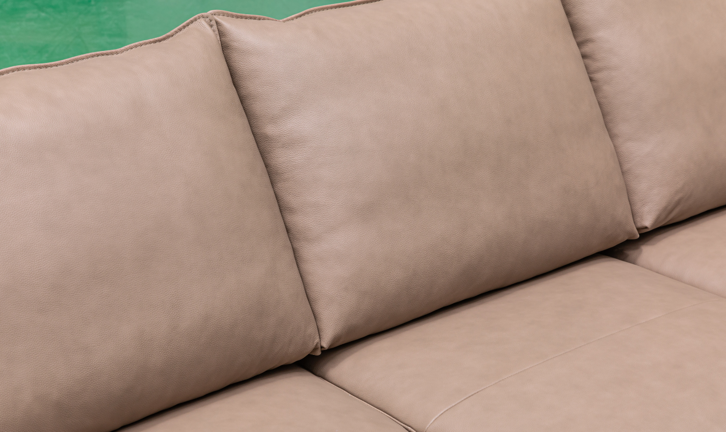Klaussner Giada 3-Seater Brown Leather Sofa with Attached Back Cushion