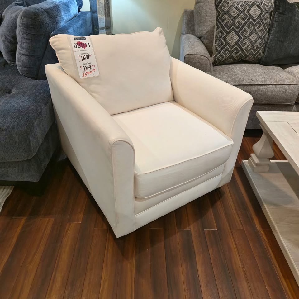 Klaussner Atlanta Chair
