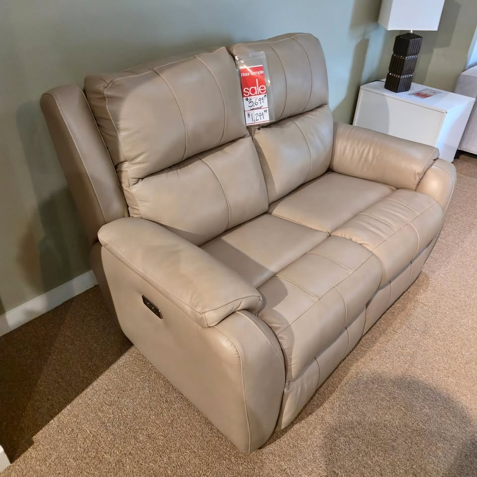 Southern Motion Dual Reclining Loveseat