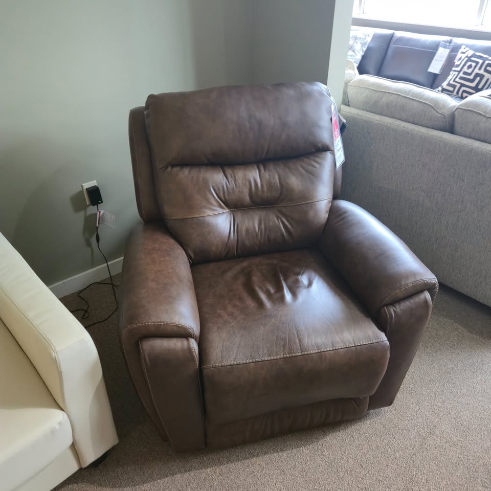 Southern Motion Power Recliner