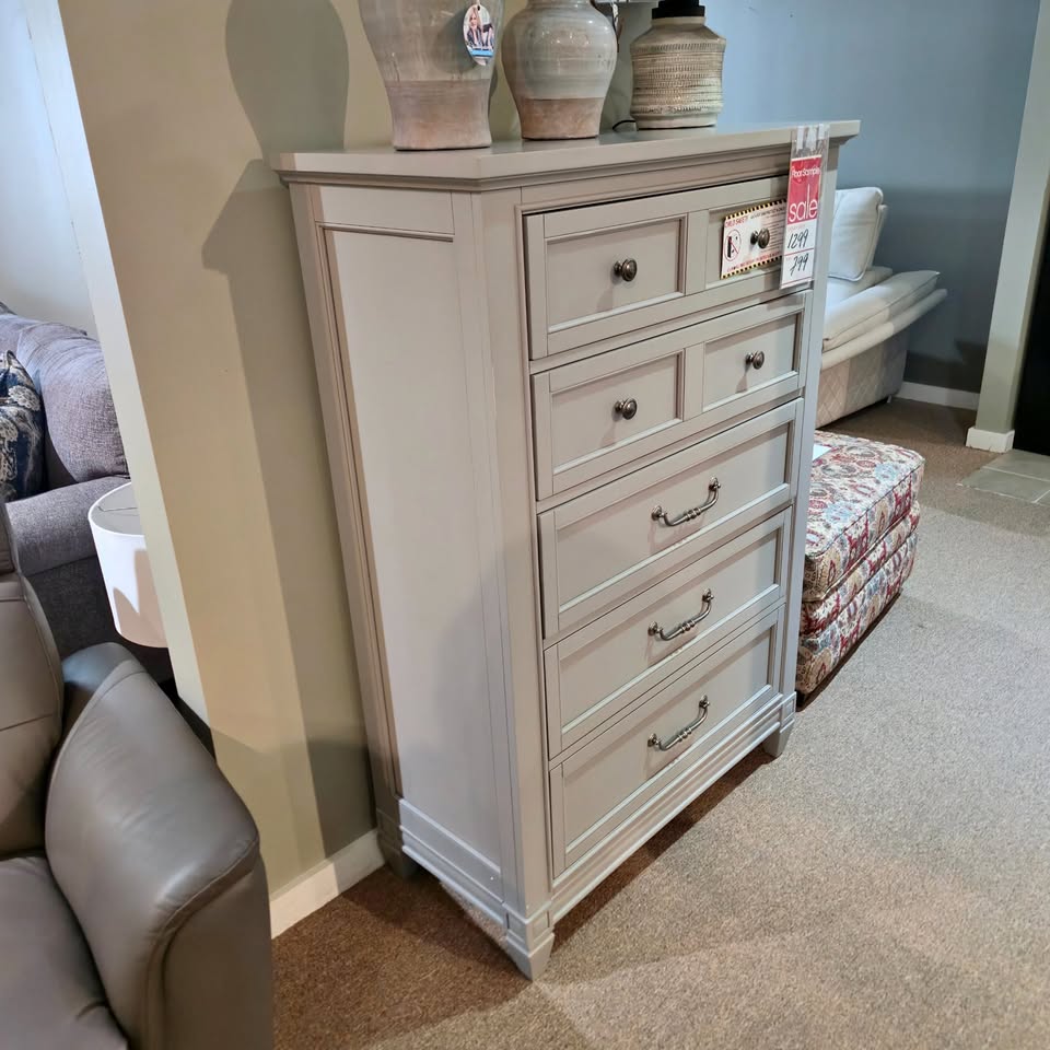Universal Furniture Chest