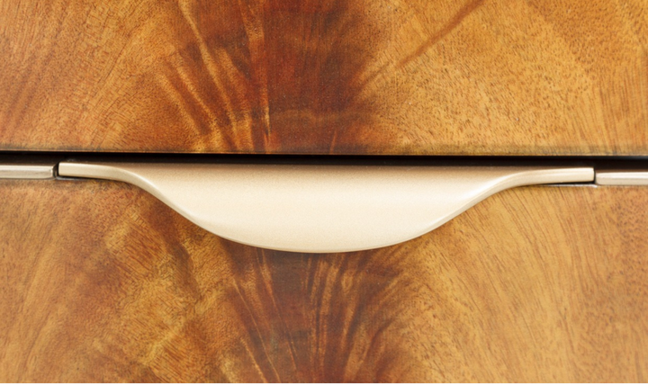 Aico Furniture Malibu Crest Dresser in Crotch Mahogany