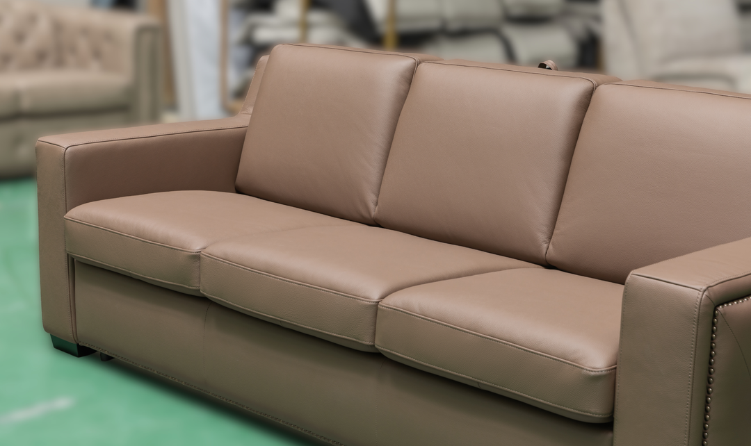 Klaussner Alaves Italian Leather Queen Sleeper Sofa - Luxury Overnight Collection