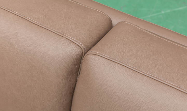 Klaussner Alaves Italian Leather Queen Sleeper Sofa - Luxury Overnight Collection