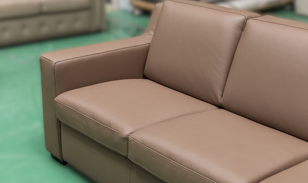 Klaussner Alaves Italian Leather Queen Sleeper Sofa - Luxury Overnight Collection