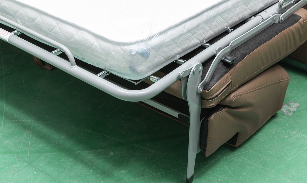 Klaussner Alaves Italian Leather Queen Sleeper Sofa - Luxury Overnight Collection