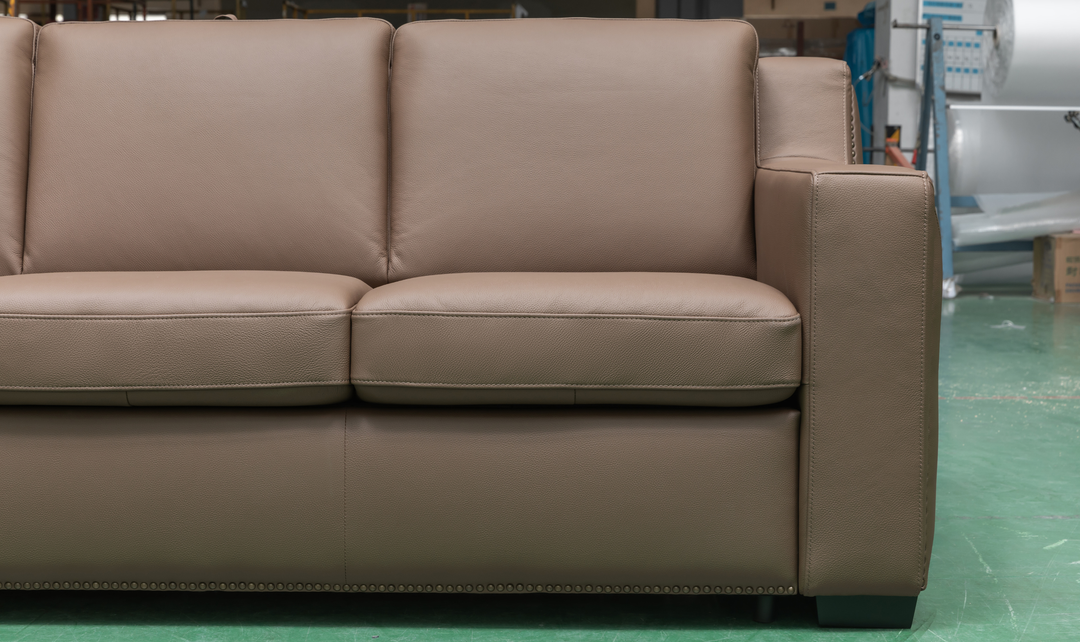 Klaussner Alaves Italian Leather Queen Sleeper Sofa - Luxury Overnight Collection