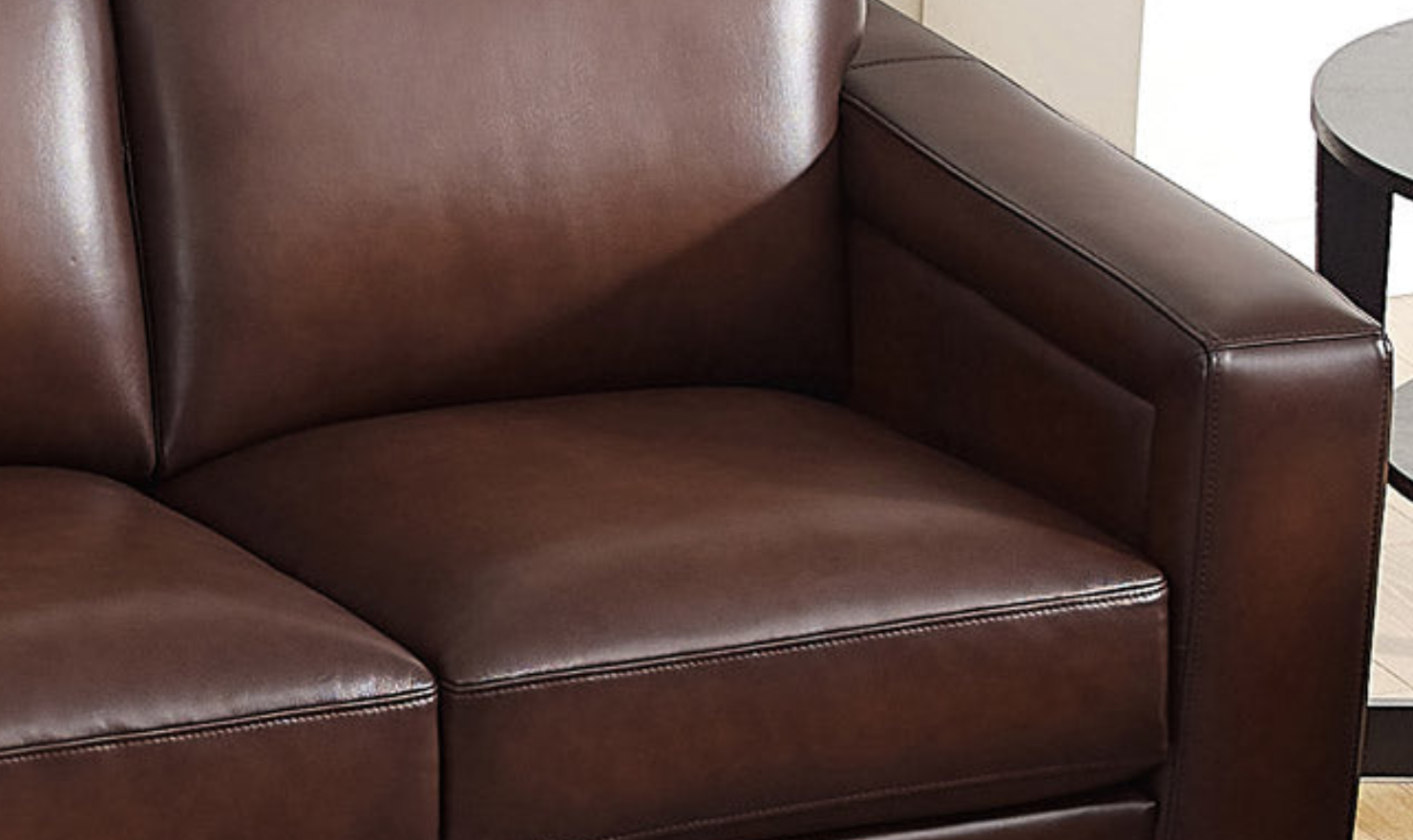 Hydeline Alice Leather Living Room Set