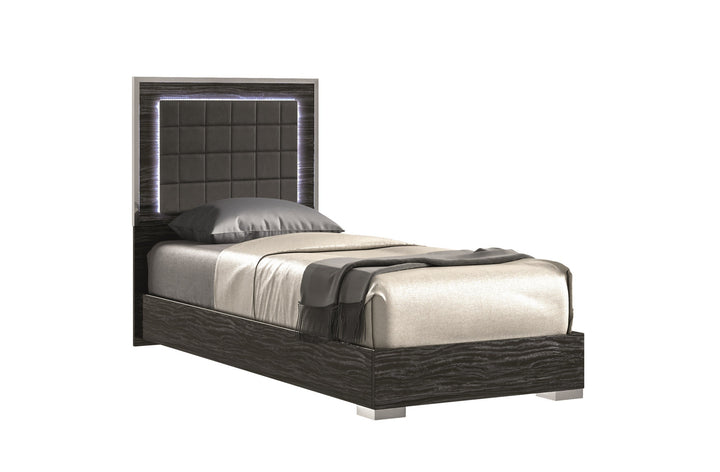 Alice Rectangular Bedroom Set with Storage