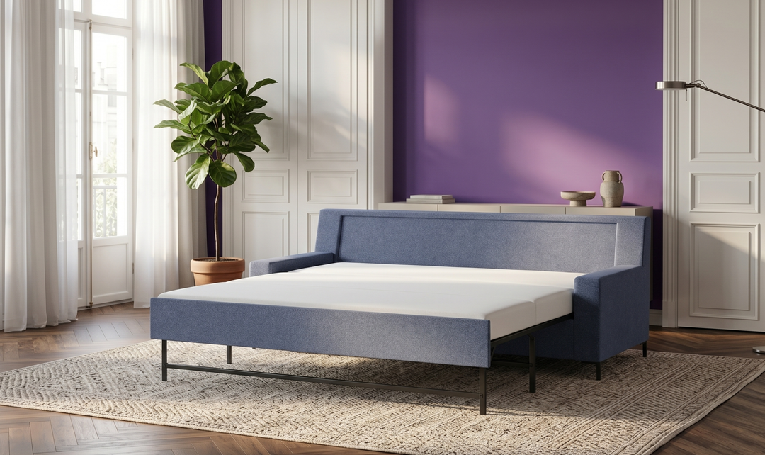 American Leather Comfort Sleeper Bryson With Track Arms