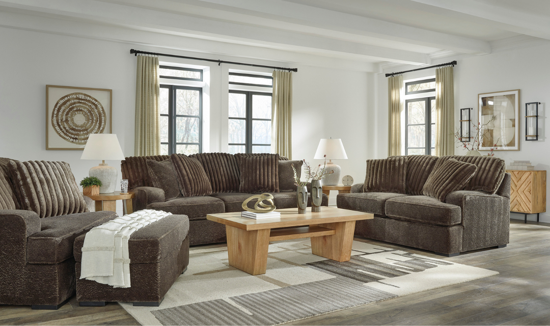 Modern Heritage Aylesworth Living Room Set In Chocolate Brown