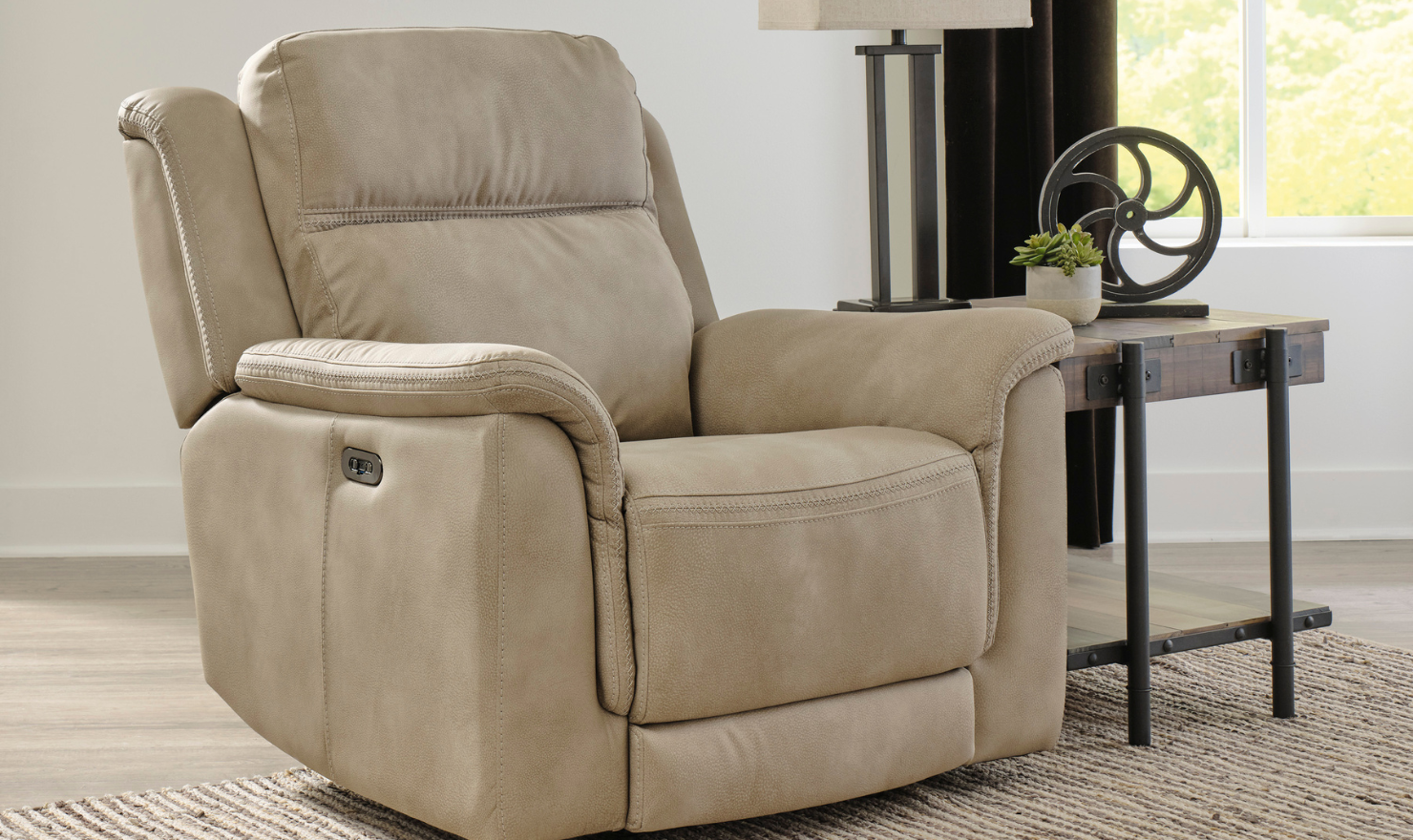Brandon Power Recliner with Adjustable Headrest & USB Port-Jennifer Furniture