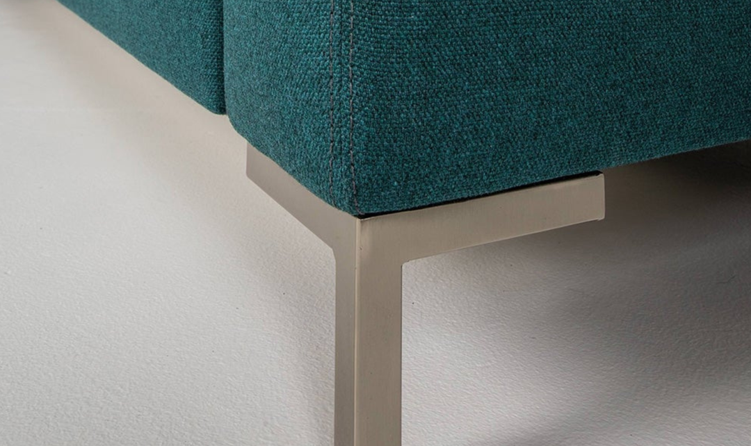 American Leather Bryson Comfort Sleeper With Track Arms-Jennifer Furniture