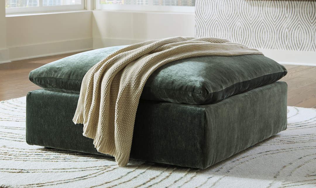 Modern Heritage Carriage View Oversized Accent Ottoman - Jennifer Furniture