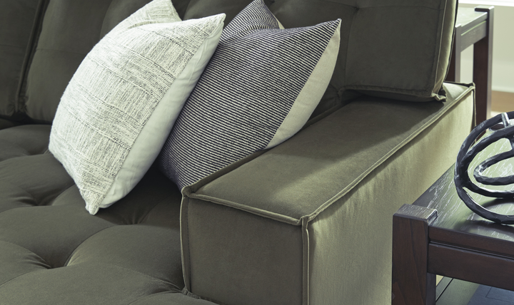 Modern Heritage Caspian-Town 2-Piece Sectional with Chaise