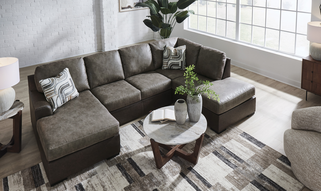 Modern Heritage Castille Way 2-Piece Sectional Sofa with Chaise - Jennifer Furniture