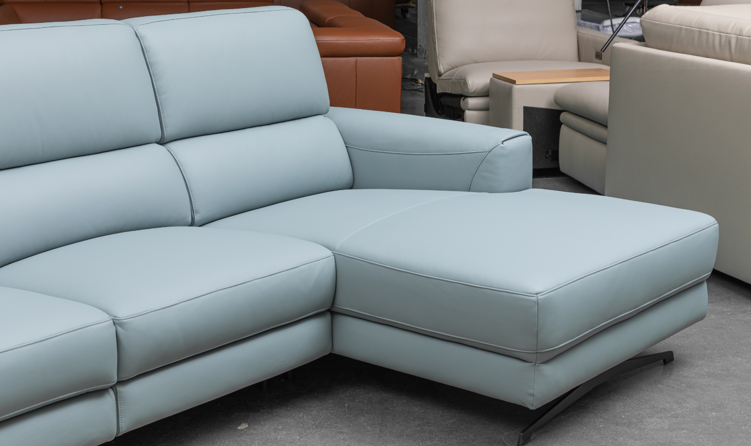 Klaussner Milano 3-Seater Blue Power Recliner Sectional Sofa with Adjustable Footrest