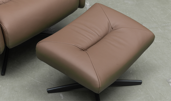 Klaussner Pivota Swivel Chair