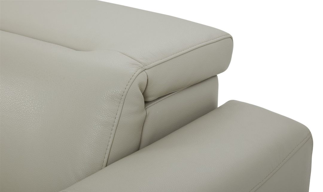 Gio Italia Hudson Leather Loveseats with Tufted Seats