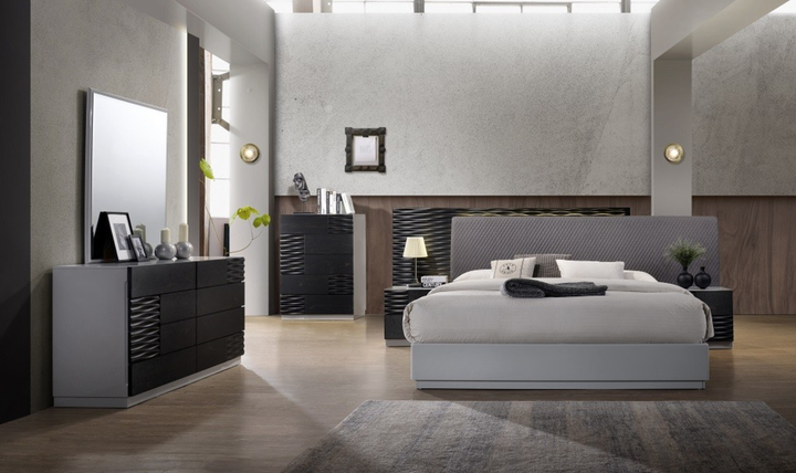 Jennifer Italia Globo Bed in Gray & Black Gloss Finish (King/Queen Size)