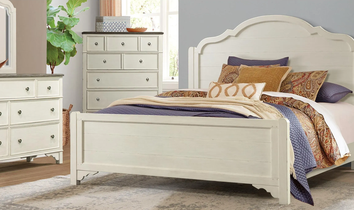 Grand Haven Bed