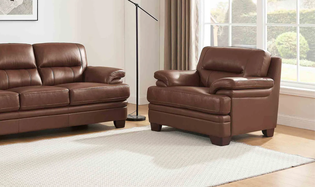 Hydeline Luxor Leather Chair with Cushioned Arms